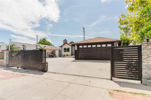 7725 Loma Verde Avenue, Canoga Park, CA 91304