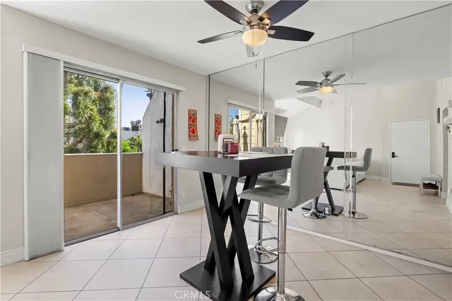 18408 Hatteras Street, Tarzana, CA 91356 - #3