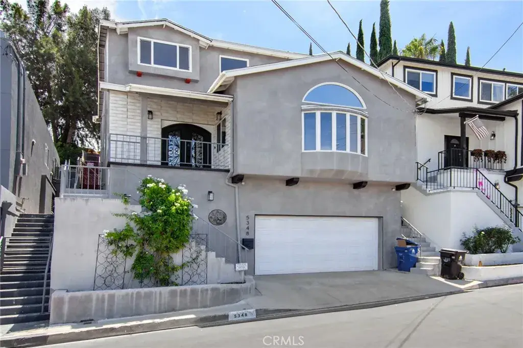 5348 Calatrana Drive, Woodland Hills, CA 91364 - #1