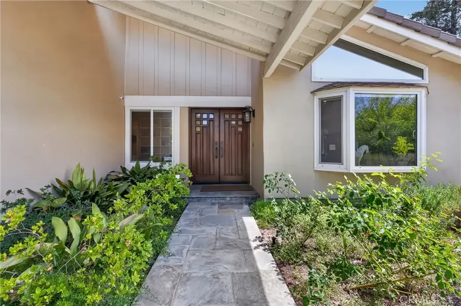 18590 Calle Vista Circle, Porter Ranch, CA 91326 - #3
