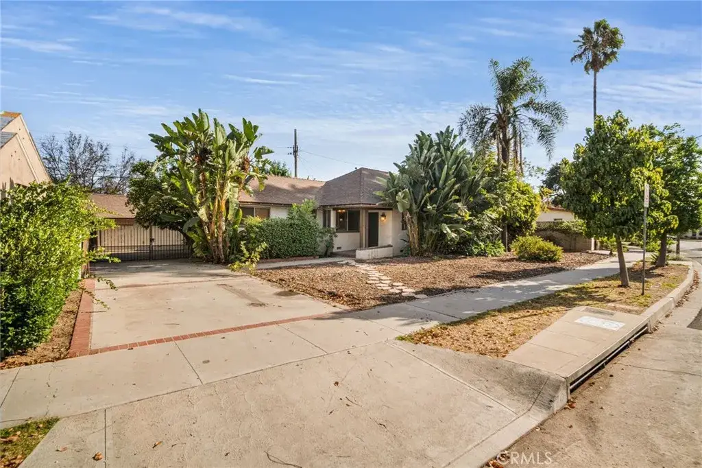 812 South, Glendale, CA 91202 - #1