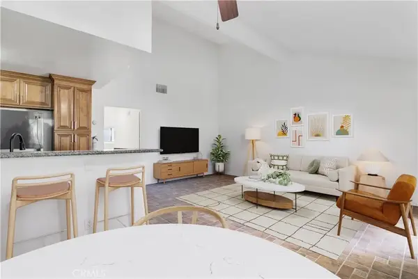 13144 Bromont, Sylmar, CA 91342