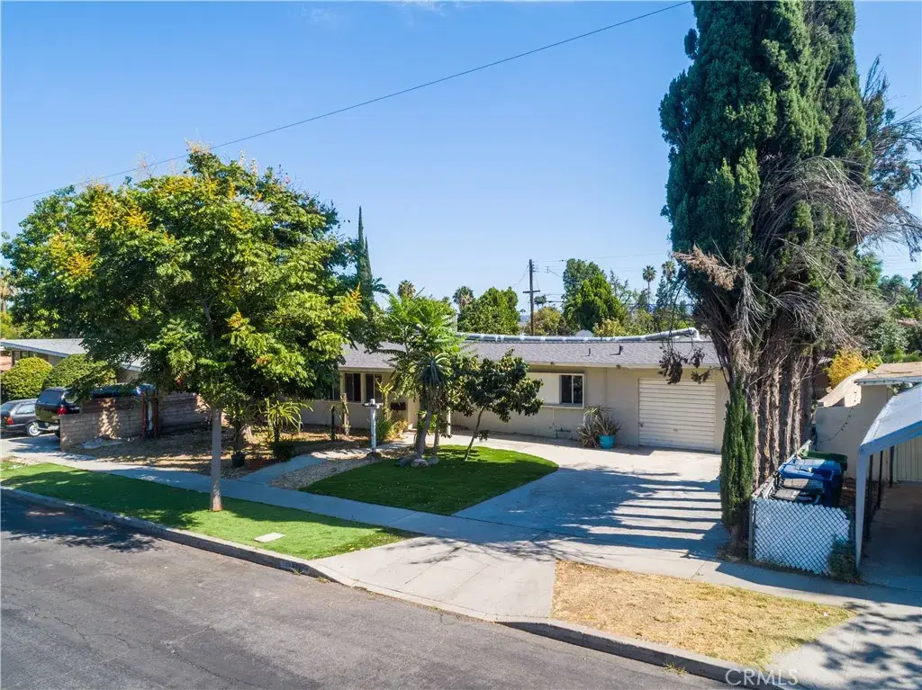 19338 Elkwood Street, Reseda, CA 91335 - #1
