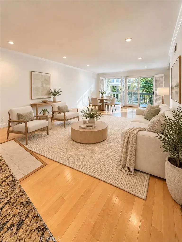 4536 Colbath Avenue #102, Sherman Oaks, CA 91423 - #2