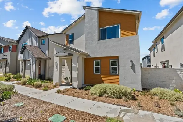 27012 Trail View Lane, Valencia, CA 91381