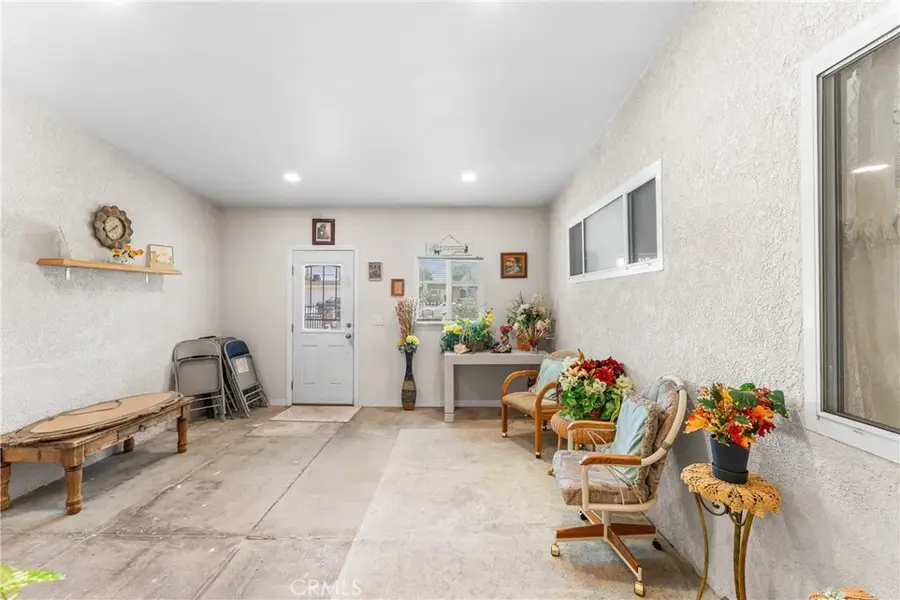 1109 W Avenue J14, Lancaster, CA 93534 - #2