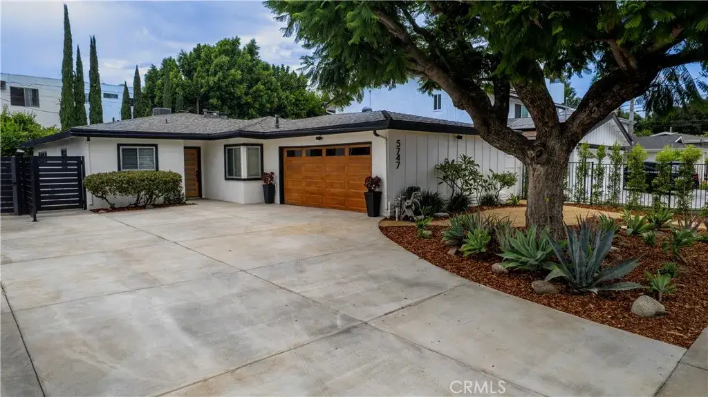 5747 Agnes Avenue, Valley Village, CA 91607 - #1