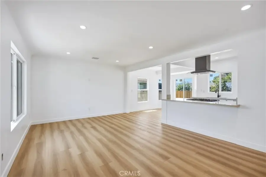 1433 N Neptune, Wilmington, CA 90744 - #2