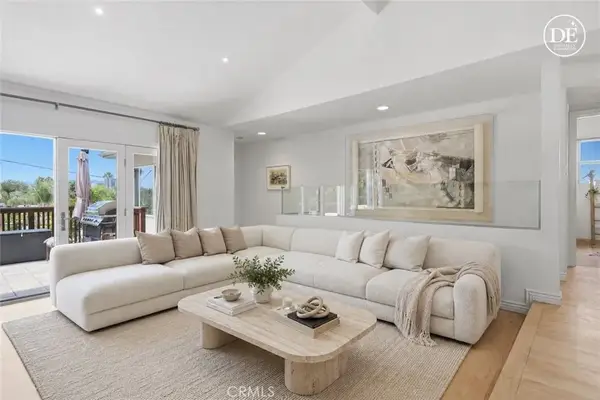 10335 Orton, Los Angeles, CA 90064