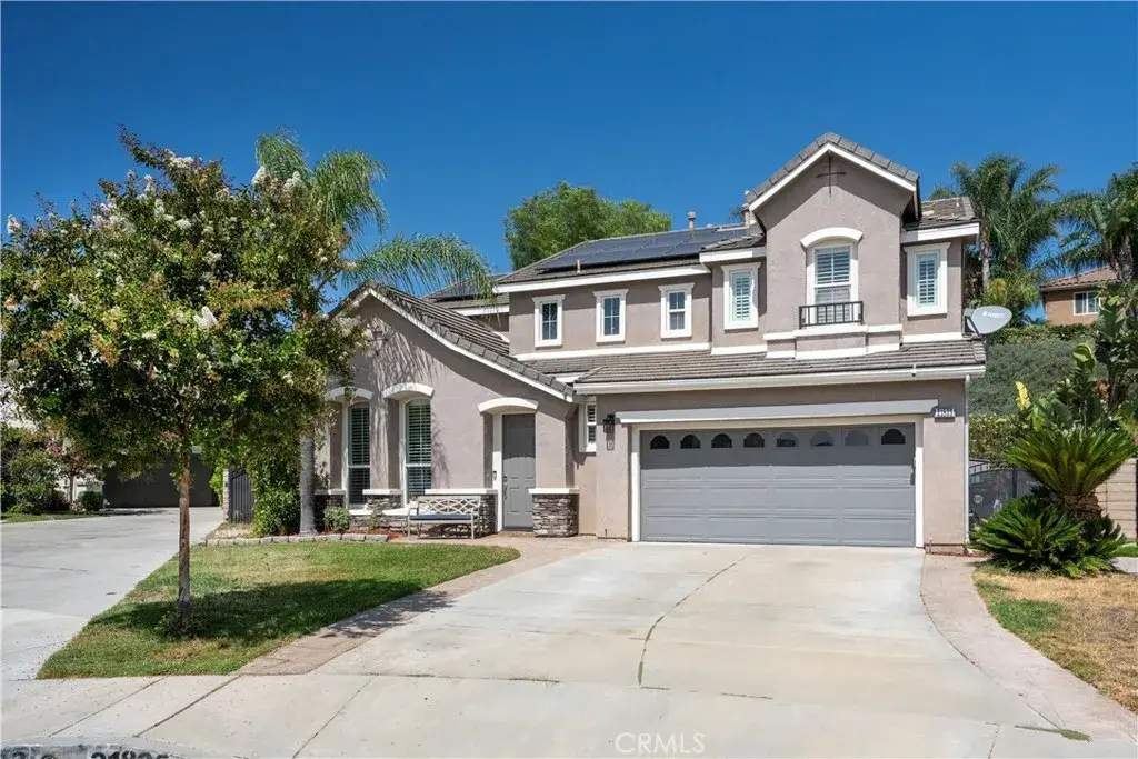 21825 Carol Court, Saugus, CA 91390 - #1