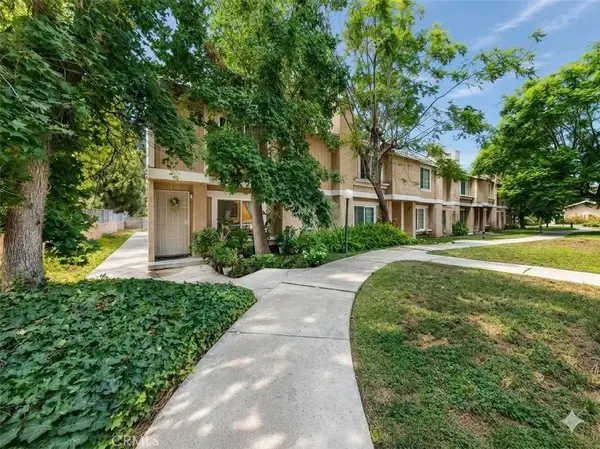 14344 Foothill #501, Sylmar, CA 91342