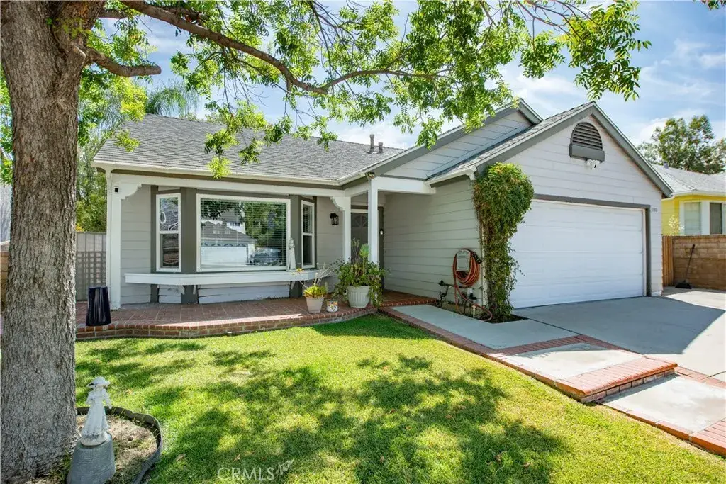 31910 Green Hill, Castaic, CA 91384 - #1