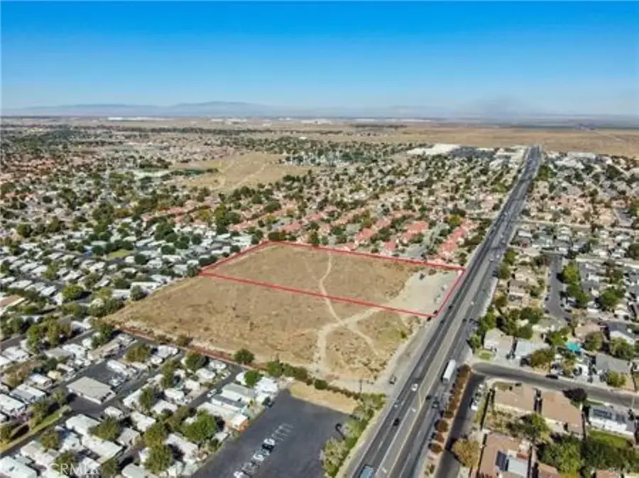 47 Vic Avenue R11, Pearblossom, CA 93553 - #2