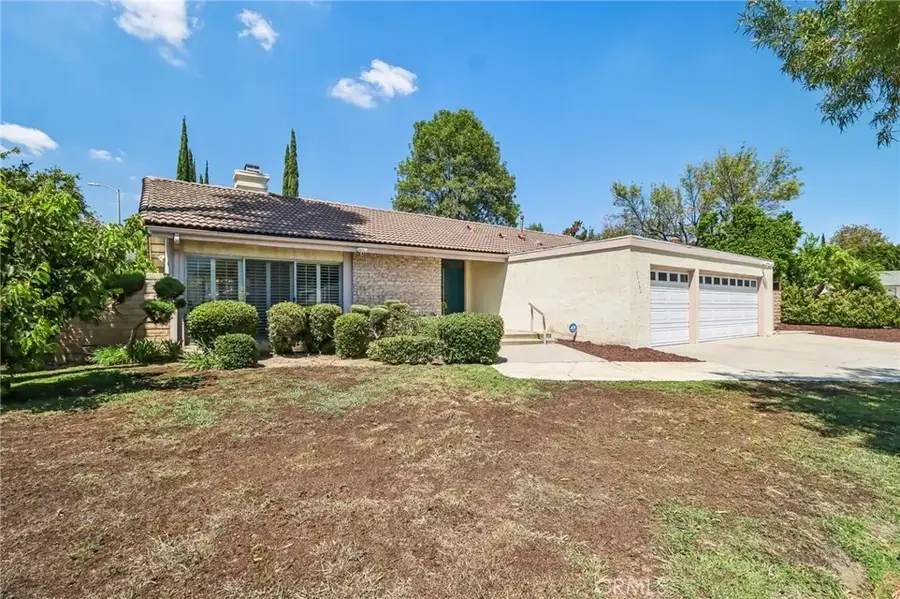 20463 Bermuda Street, Chatsworth, CA 91311 - #3