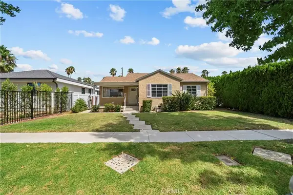 17465 Bullock Street, Encino, CA 91316
