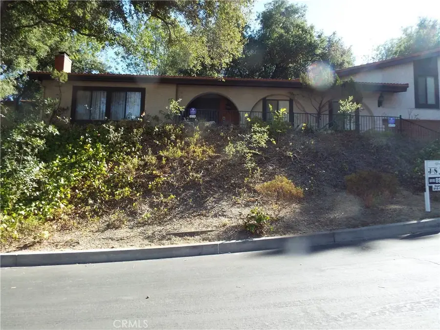 4444 Rochelle Place, Encino, CA 91316 - #2