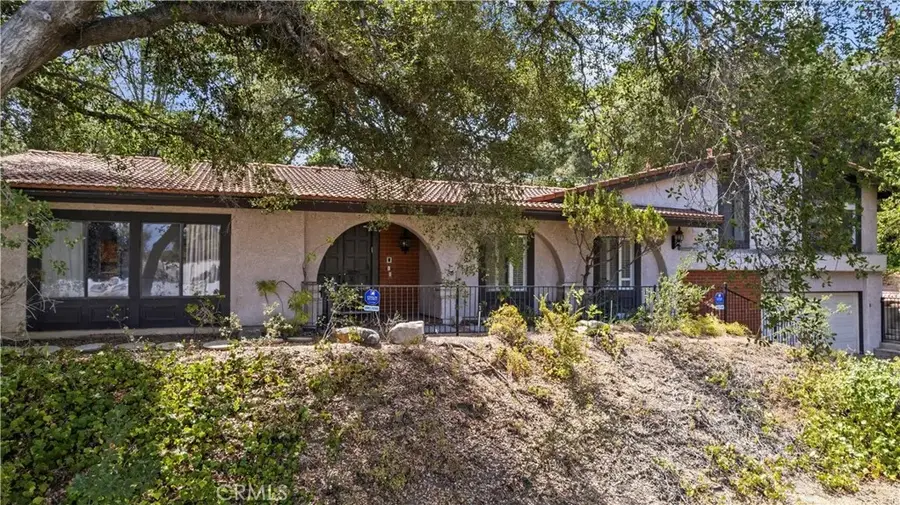 4444 Rochelle Place, Encino, CA 91316 - #3