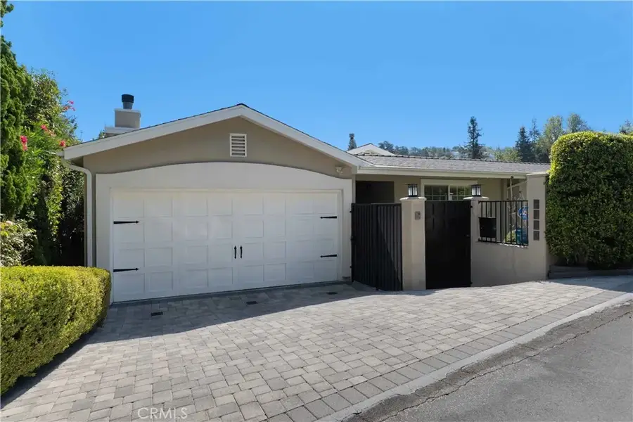 4028 Woodman, Sherman Oaks, CA 91423 - #2