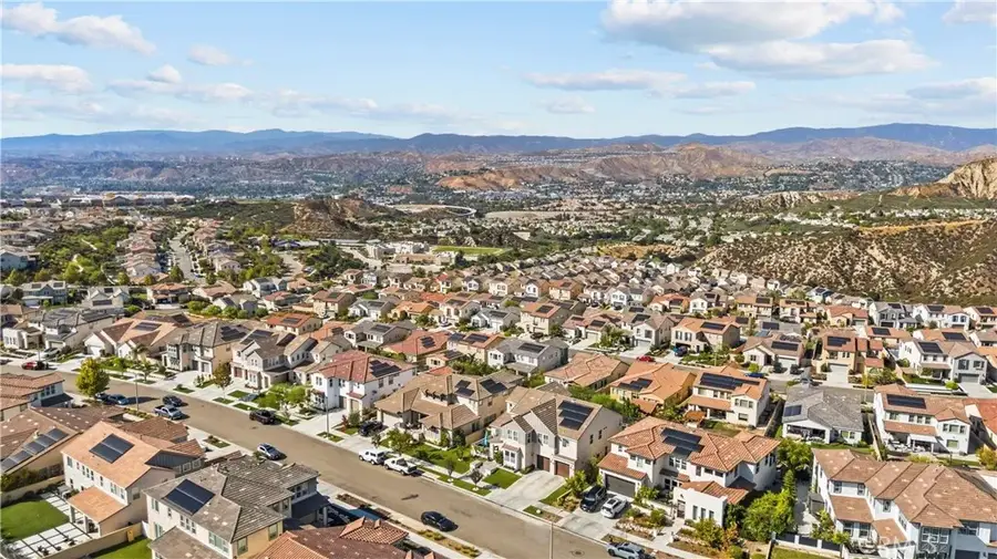 18731 Juniper Springs Drive, Canyon Country, CA 91387 - #3