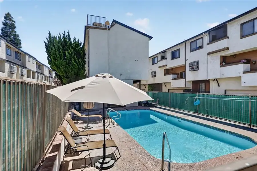7650 Topanga Canyon Boulevard #9, Canoga Park, CA 91304 - #3