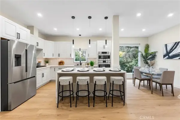 8010 Padre Lane, Los Angeles, CA 90046