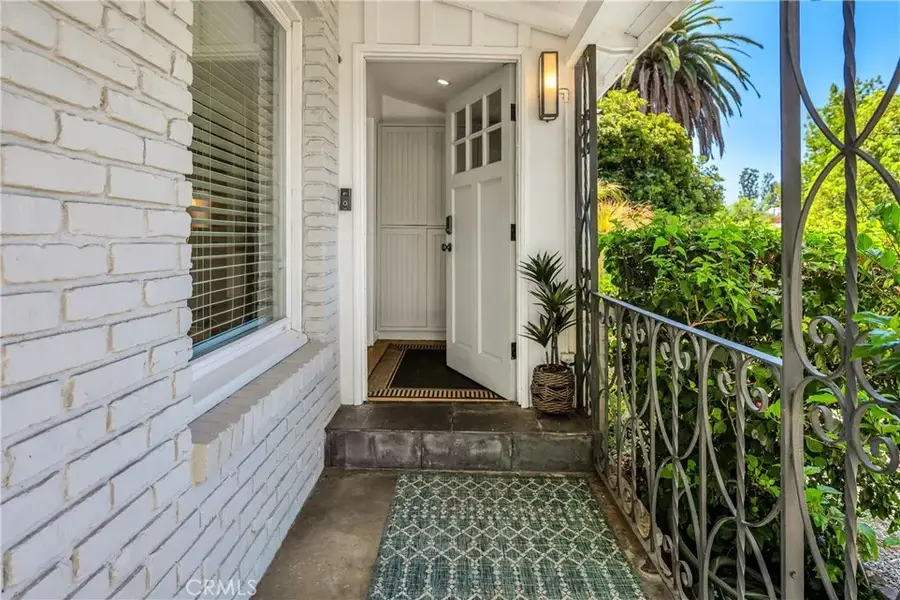 5644 Tobias Avenue, Sherman Oaks, CA 91411 - #3