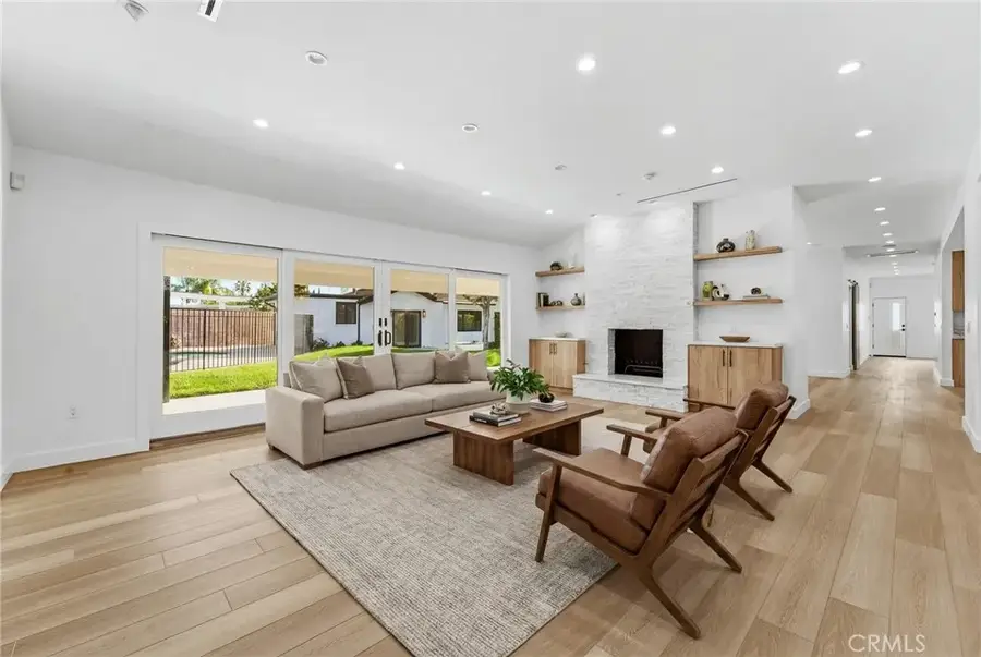 19510 Merridy, Northridge, CA 91324 - #3