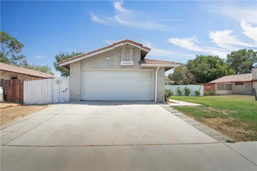 43732 La Paz, Lancaster, CA 93535 - #2