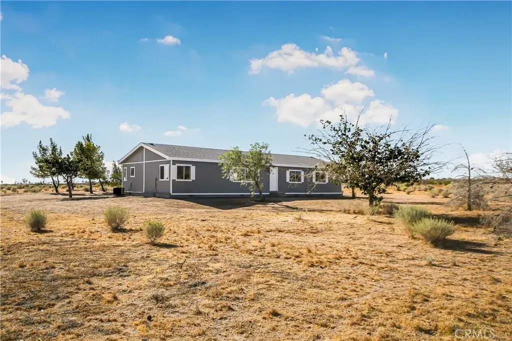 13073 Arizona, Phelan, CA 92371 - #1