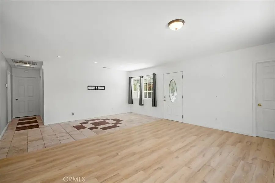 8007 Broadleaf, Panorama City, CA 91402 - #2