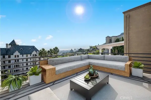 8246 Woodshill Trail, Los Angeles, CA 90069