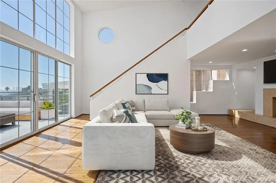 8246 Woodshill Trail, Los Angeles, CA 90069 - #3