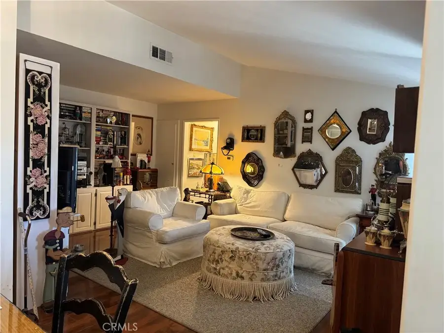 19162 Avenue Of The Oaks #B, Newhall, CA 91321 - #3