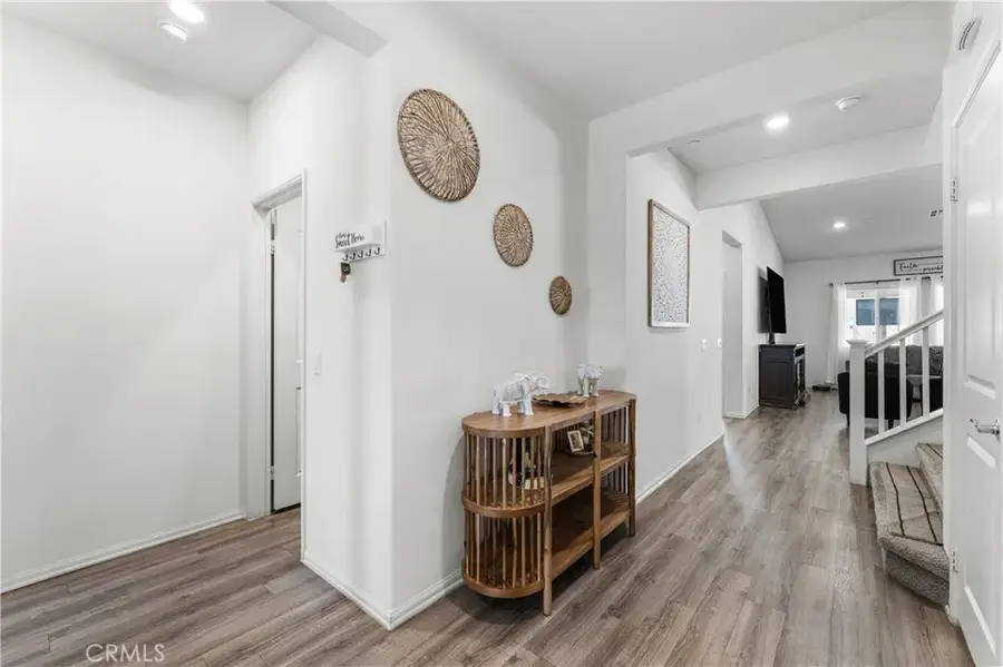 4413 W Avenue J2, Lancaster, CA 93536 - #2