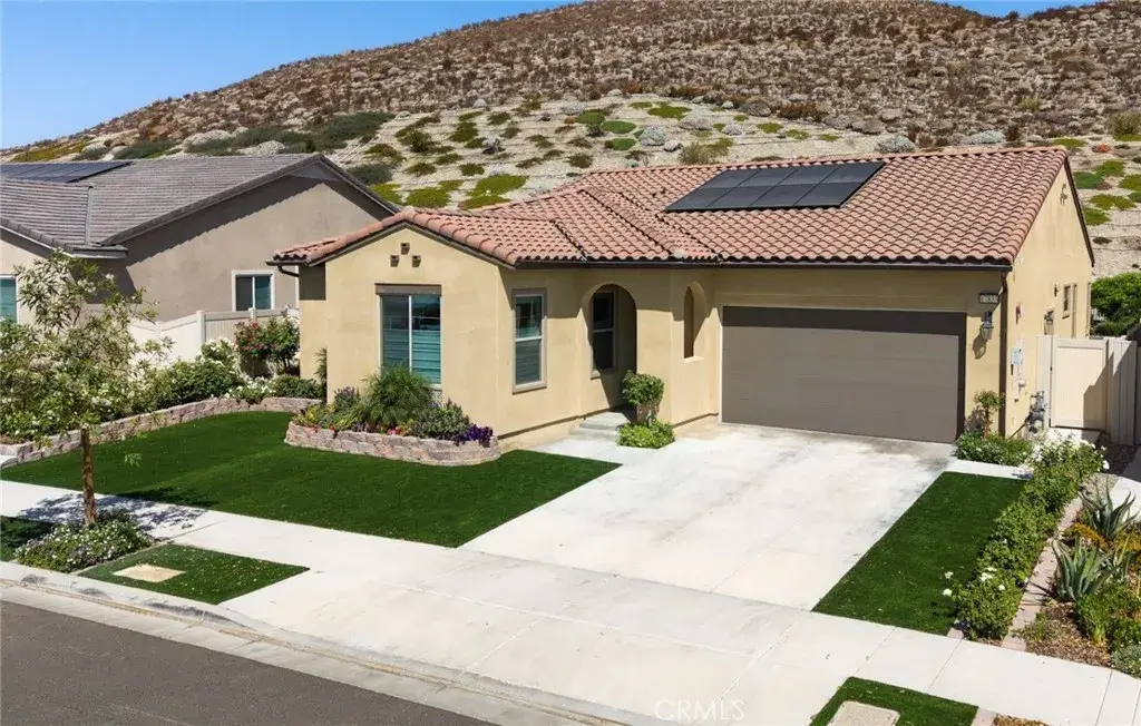 17833 Cirrus Drive, Santa Clarita, CA 91350 - #1