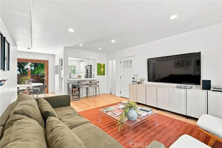 6400 Primrose #21, Los Angeles, CA 90068 - #2