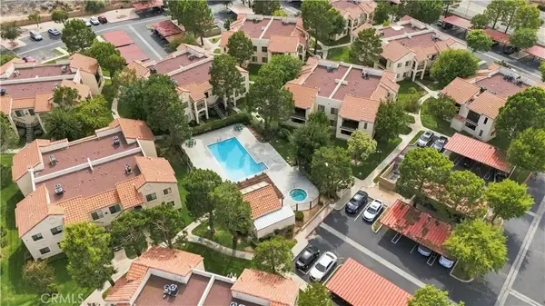 2554 Olive Dr #Apt 8, Palmdale, CA 93550