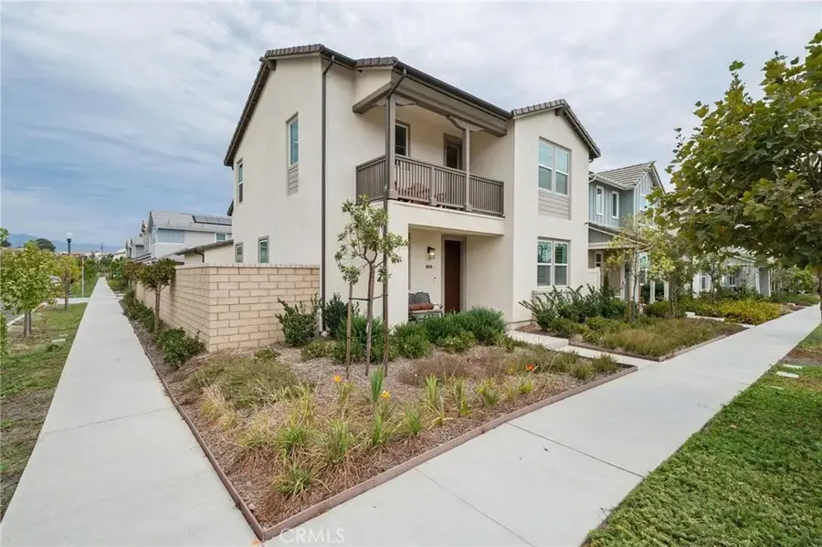 164 S Nevada Avenue, San Buenaventura Ventura, CA 93004 - #3