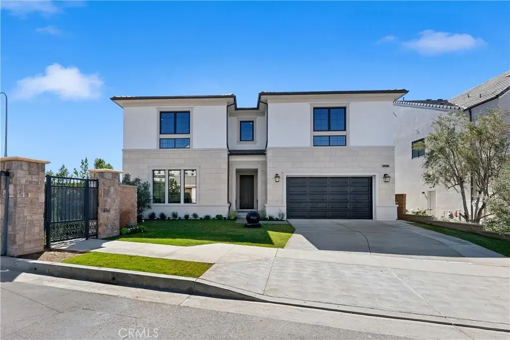 20500 Edgewood Court, Chatsworth, CA 91311 - #1