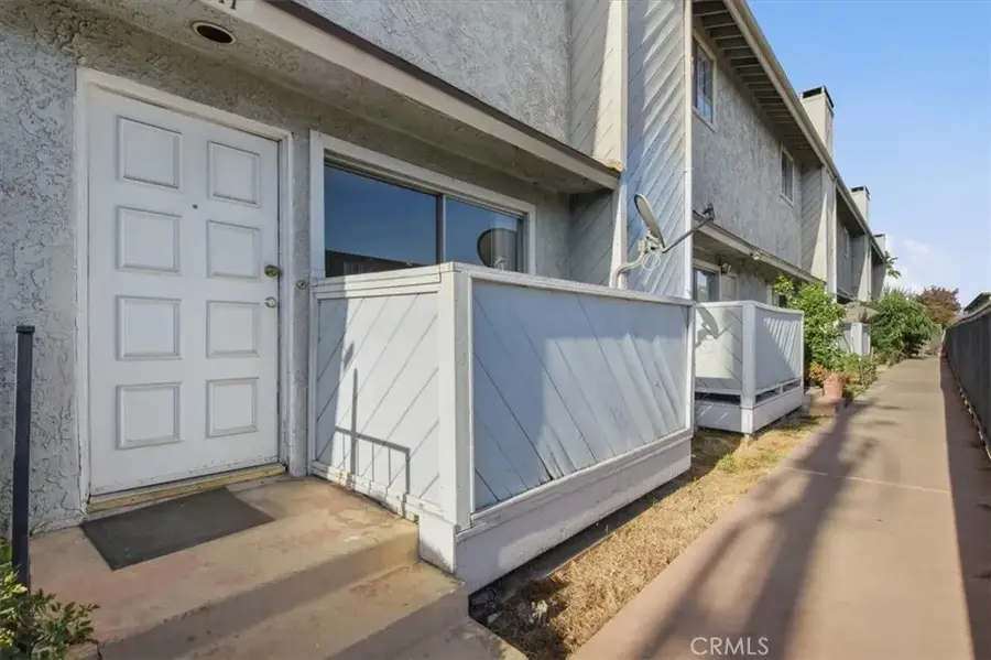8936 Willis Ave #11, Panorama City, CA 91402 - #2
