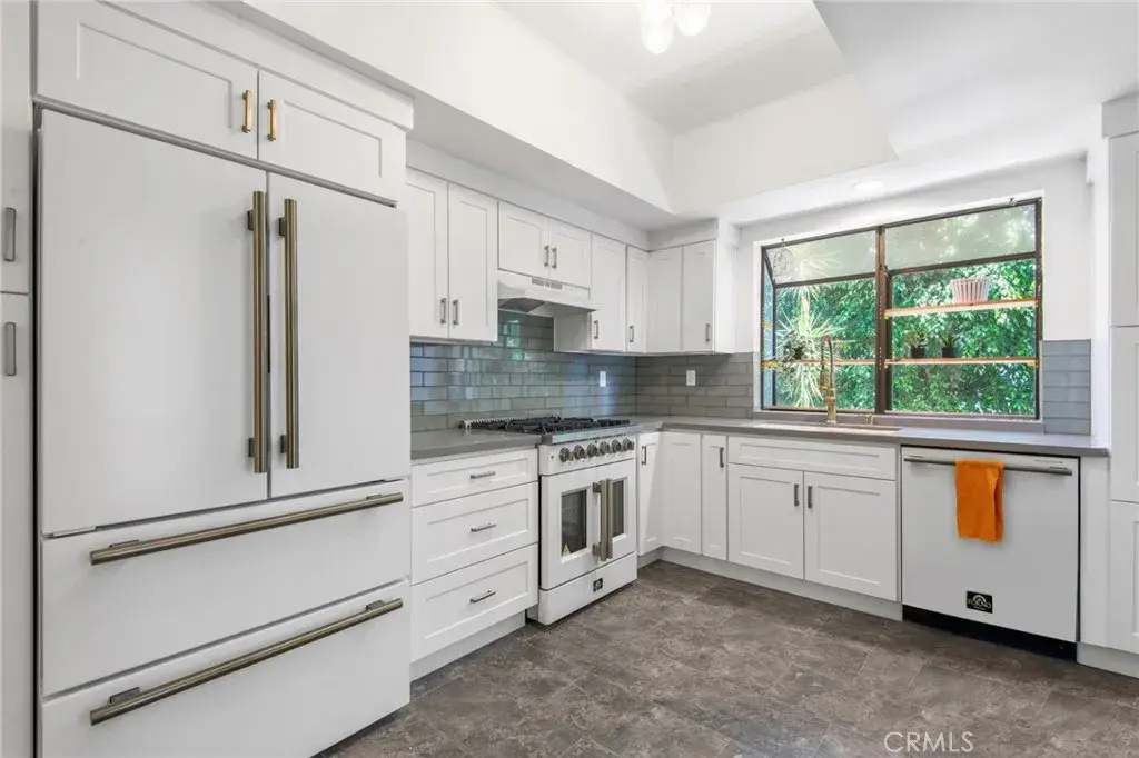 5340 Wilkinson Avenue #5, Valley Village, CA 91607 - #1