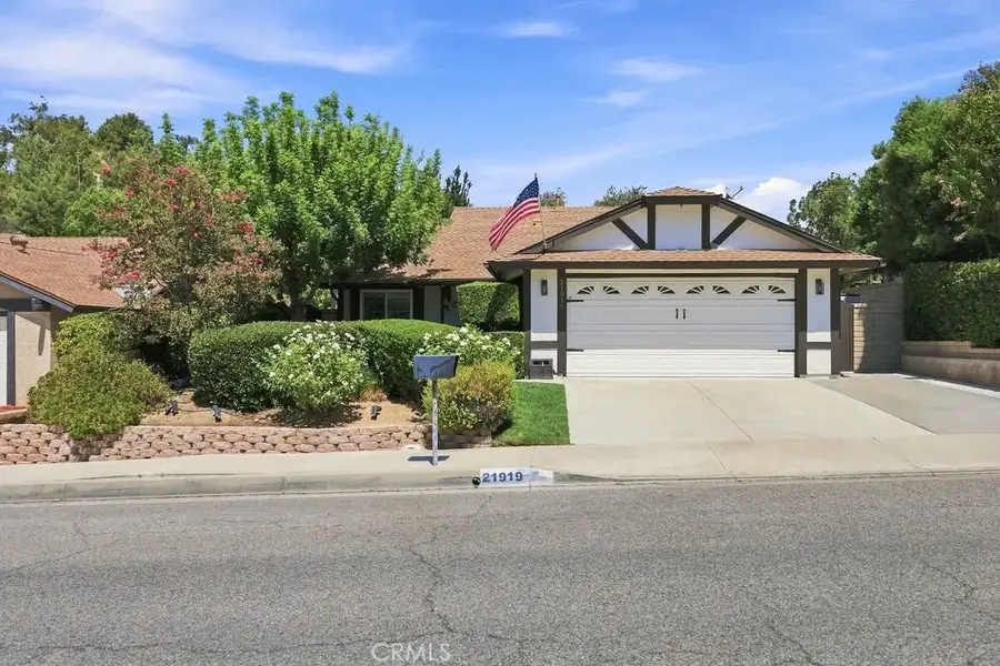 21919 Grovepark, Saugus, CA 91350 - #2