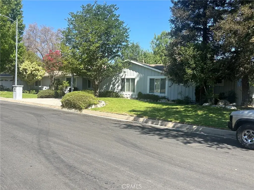 17229 Weddington, Encino, CA 91316 - #1