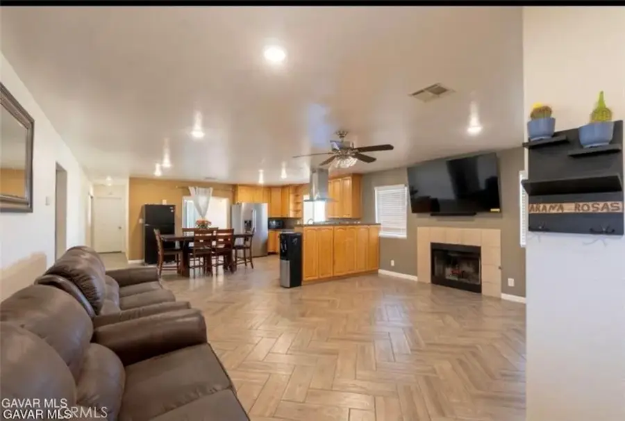 37551 29th East, Palmdale, CA 93550 - #3