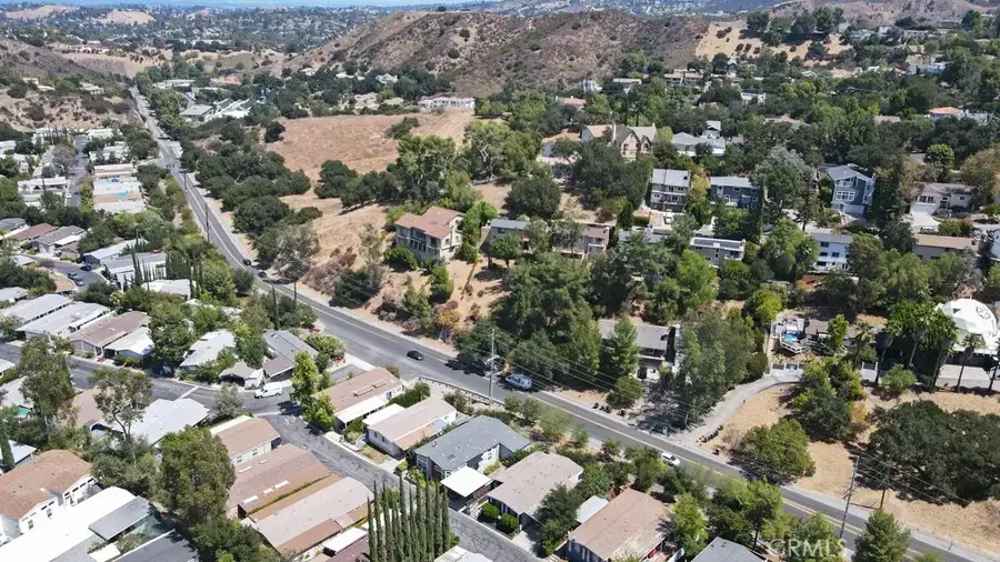 23777 Mulholland #4, Calabasas, CA 91302 - #2