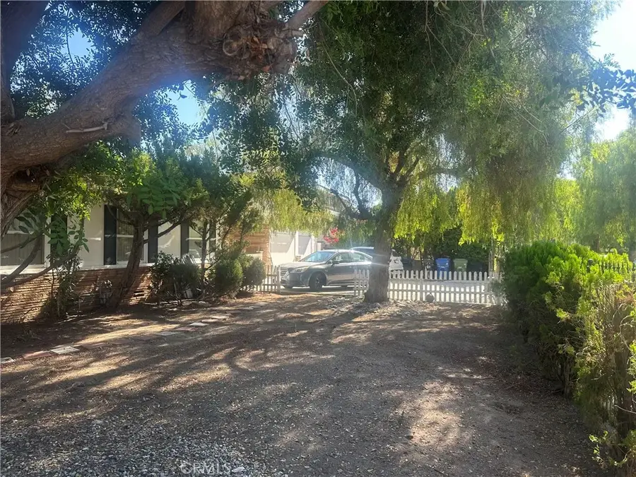 20957 Community, Canoga Park, CA 91304 - #2
