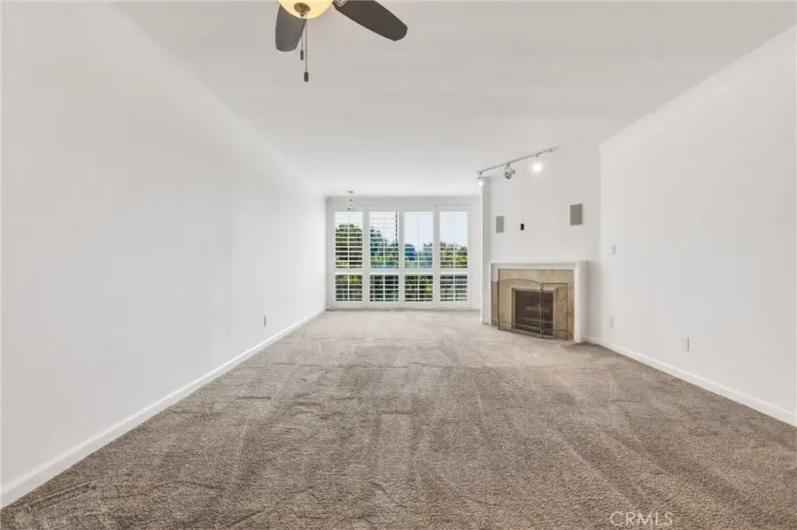 12720 Burbank Boulevard #205, Valley Village, CA 91607 - #2