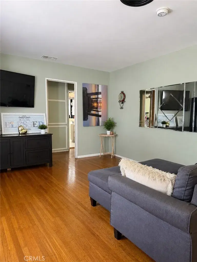 8811 Sparton, Arleta, CA 91331 - #2