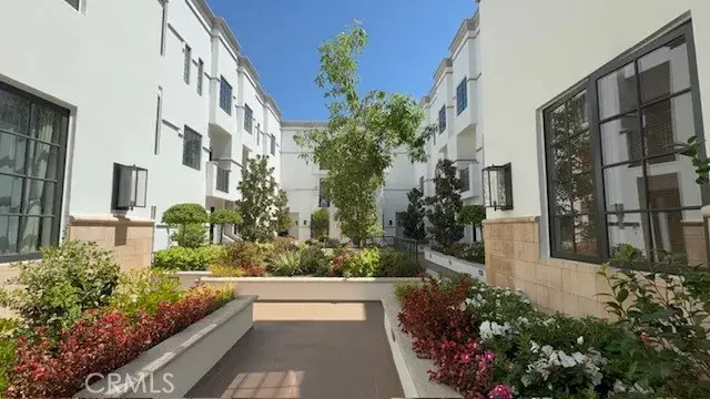 288 S Oakland, Pasadena, CA 91101 - #2