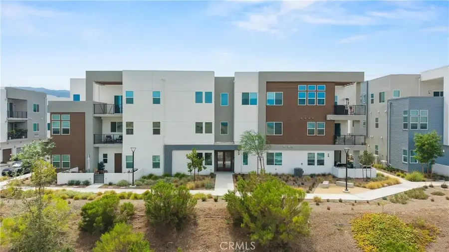27212 Diamond Peak Lane #203, Valencia, CA 91381 - #3